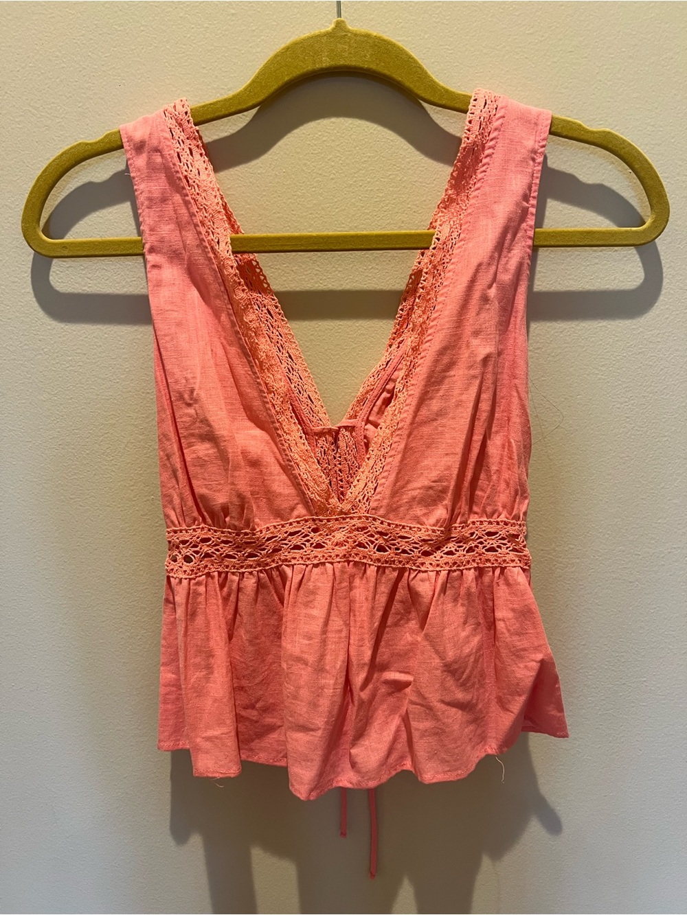 Zara Pink V-Neck Sleeveless Peplum Top
